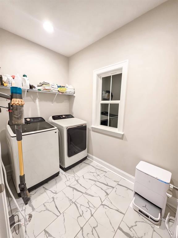 Building Photo - 104 Lenore Ct