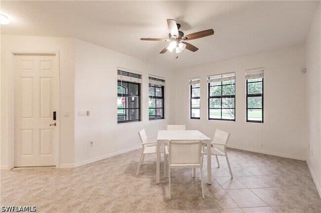 Building Photo - 1375 Artesia Dr E