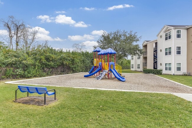 Building Photo - Acclaim at Conroy