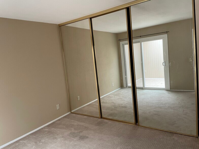 Building Photo - 2802 Cazadero Dr