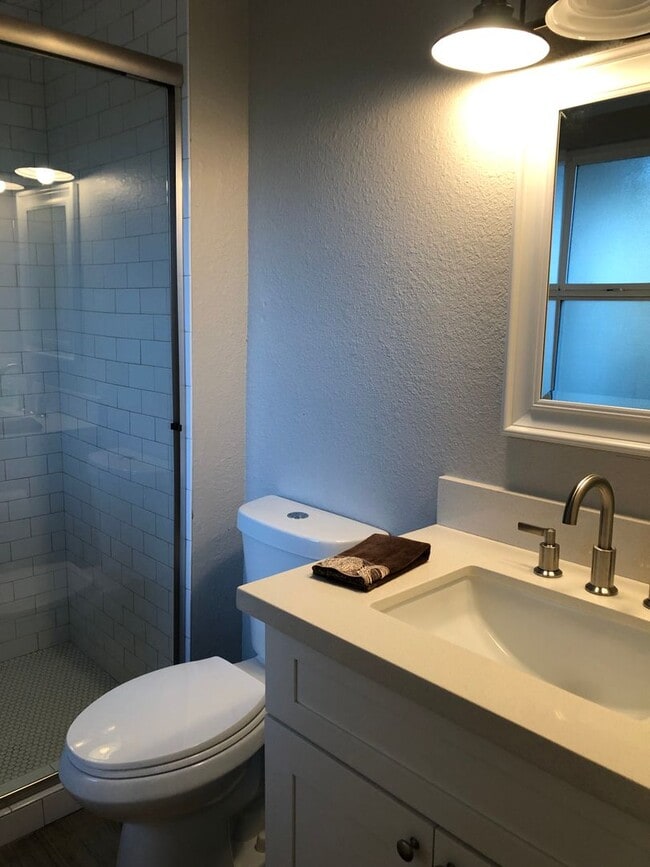 Building Photo - Updated home with lake views in Leisure World.  A 45+ Active Adult Resort Community.  Available M...