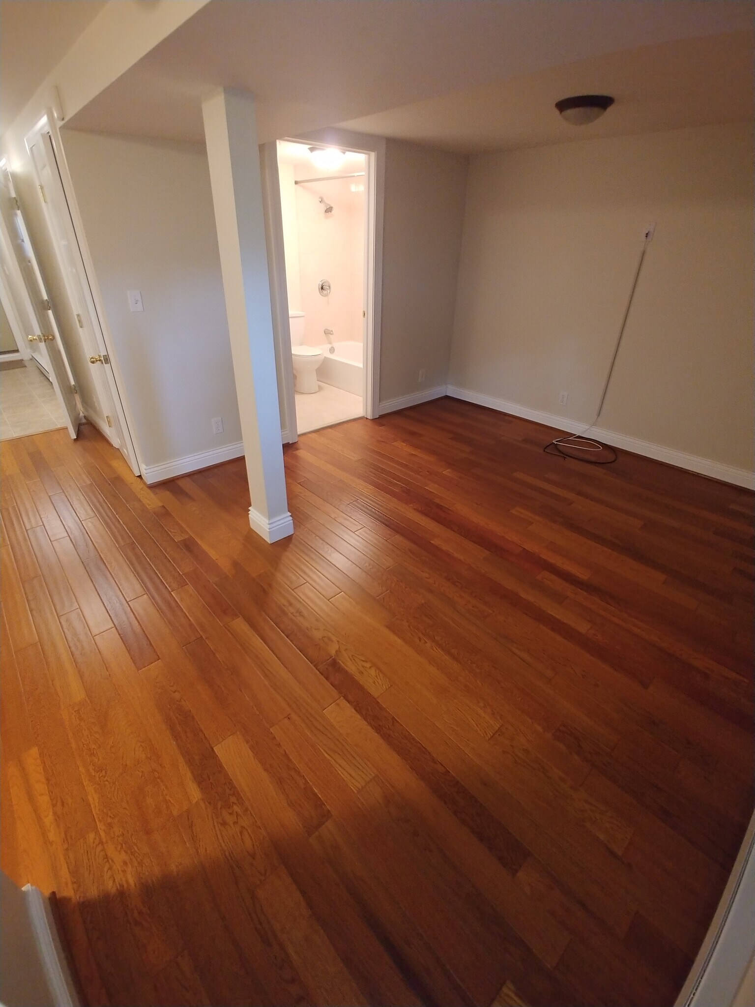 Building Photo - 1354 Pennsylvania Ave SE