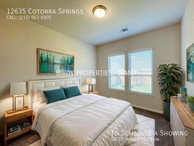 Building Photo - 12635 Cotorra Spgs