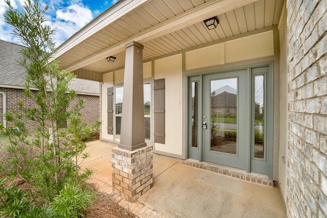 Building Photo - 9879 Volterra Ave