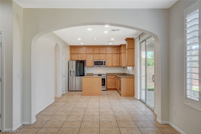 Building Photo - 9734 Maspalomas St