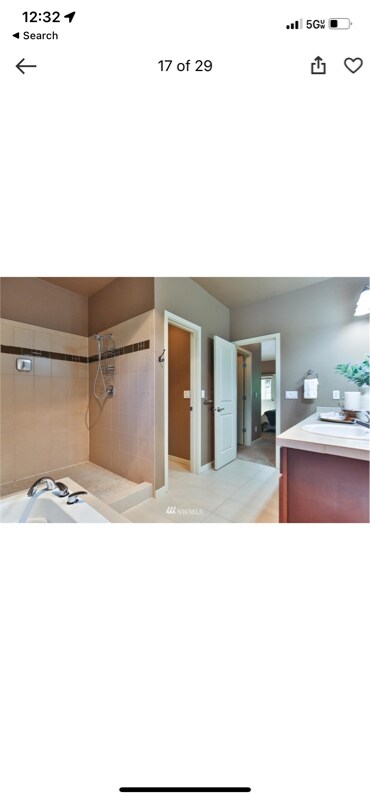 Building Photo - 12062 Minor Way