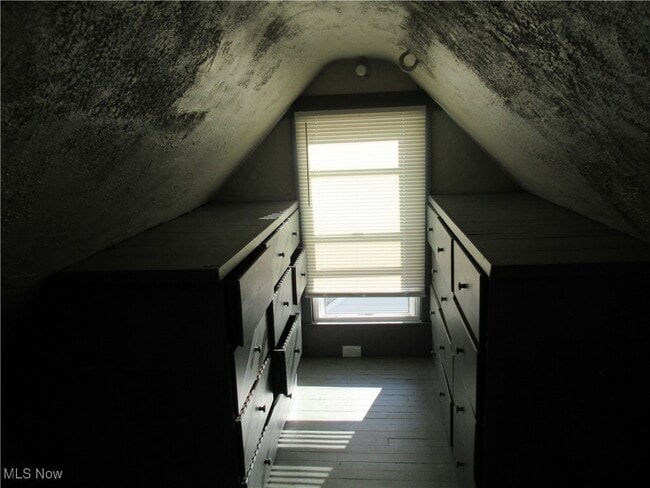 Building Photo - 1343 Churchill Rd