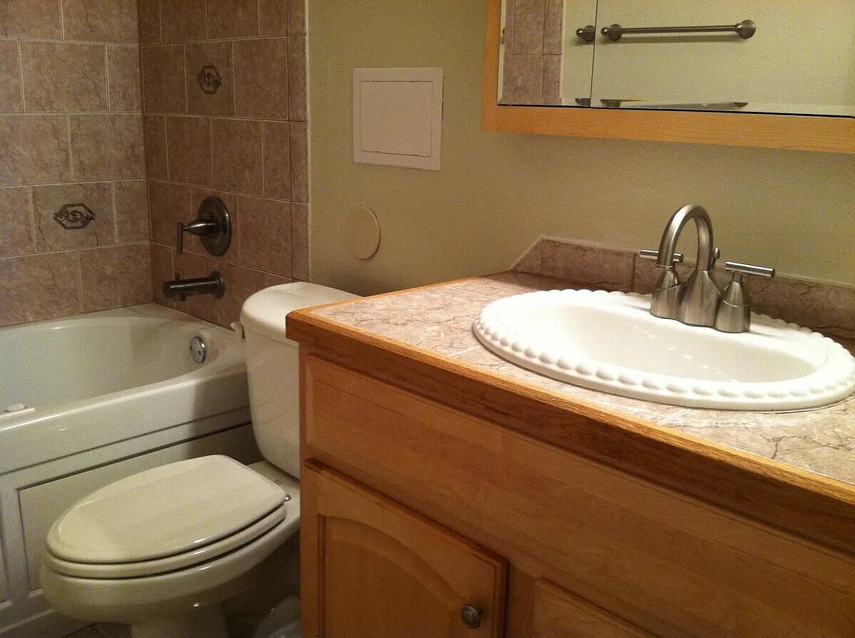 Building Photo - 10150 E Virginia Ave