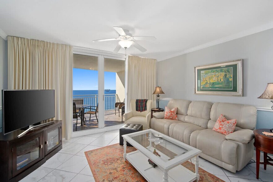 Building Photo - 14825C2 Front Beach Rd