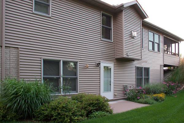 Building Photo - 202 Northbrook Ct