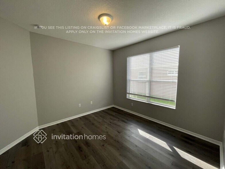 Building Photo - 2651 Silvermoss Dr