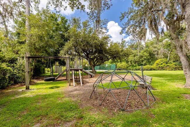 Building Photo - 11634 Nellie Oaks Bend