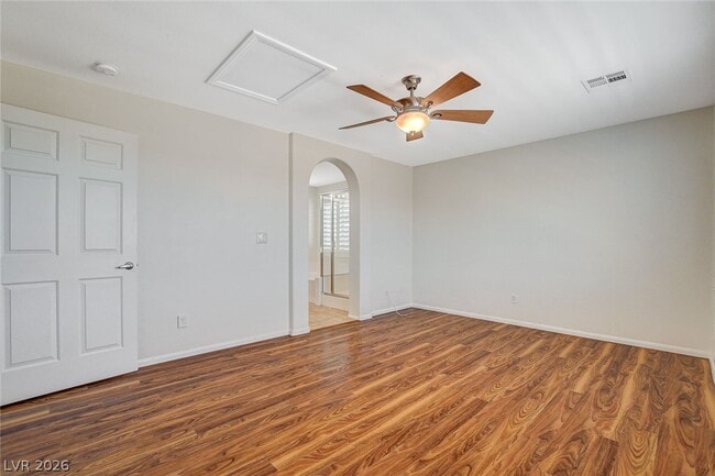 Building Photo - 9734 Maspalomas St