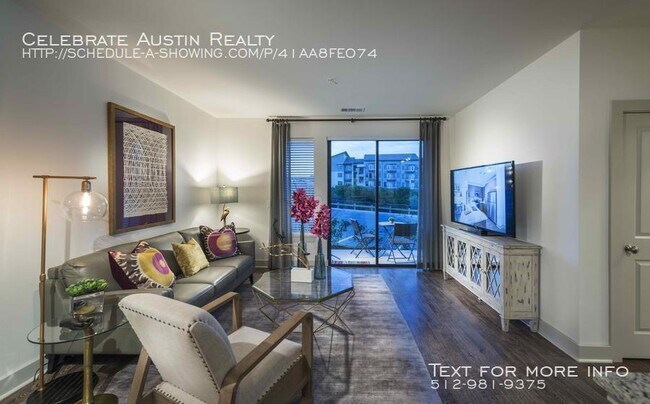 Building Photo - Hanover Lantana Hills-