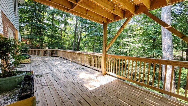 Building Photo - 14304 Ramblewood Dr