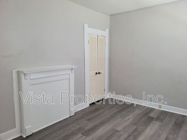 Building Photo - 112 Boston Ct