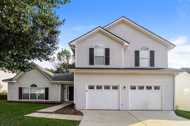 Building Photo - 2098 Sugar Creek Falls Ct