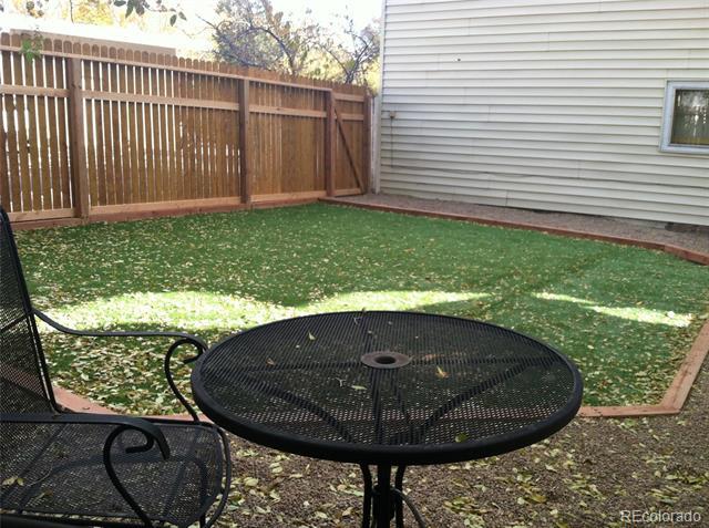 Building Photo - 426 E Bijou St