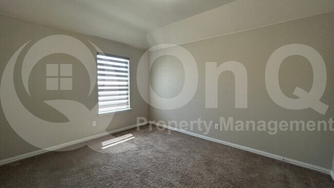 Building Photo - 2221 Candler Club Way