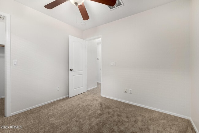 Building Photo - 10046 W Veliana Way