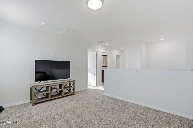 Building Photo - 11150 Blazing Star Pl