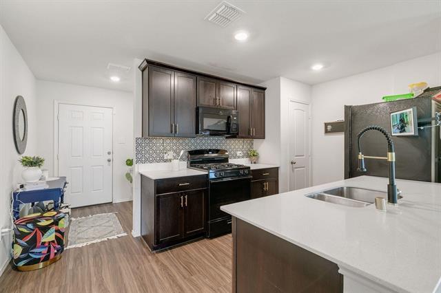 Building Photo - 448 Blue Crow Ln