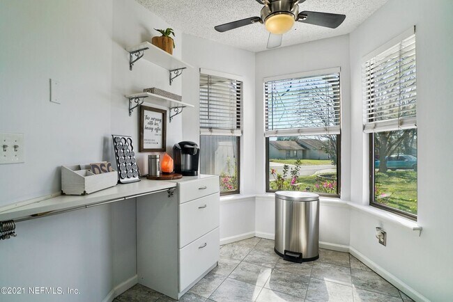 Building Photo - 8434 Allwine Ct