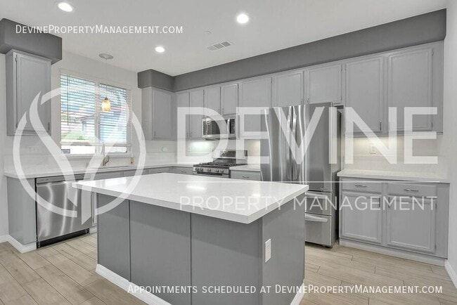 Building Photo - 6251 Chantel Dr
