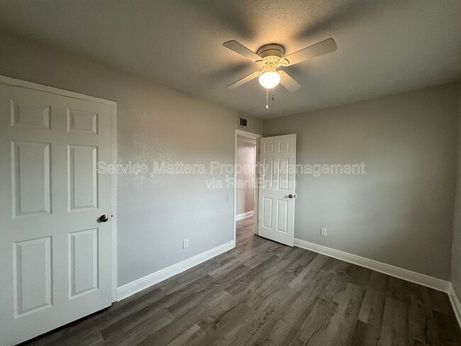 Building Photo - 3747 Berryhill Rd