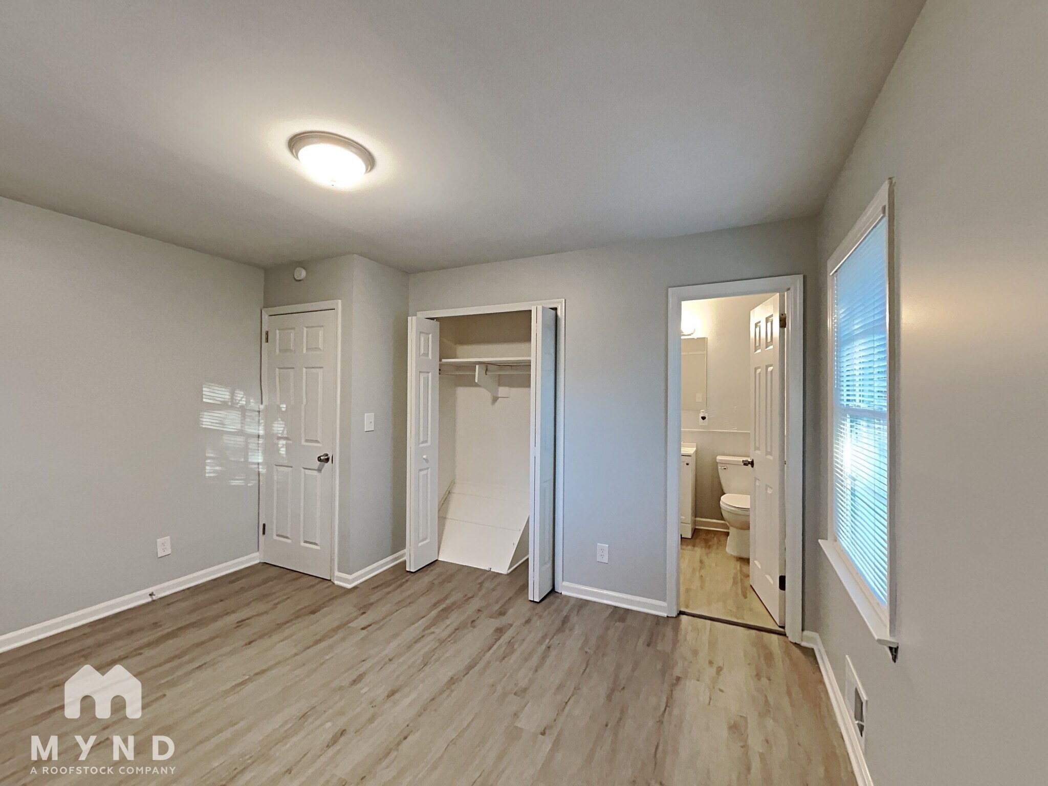 Building Photo - 6381 Impala Cir