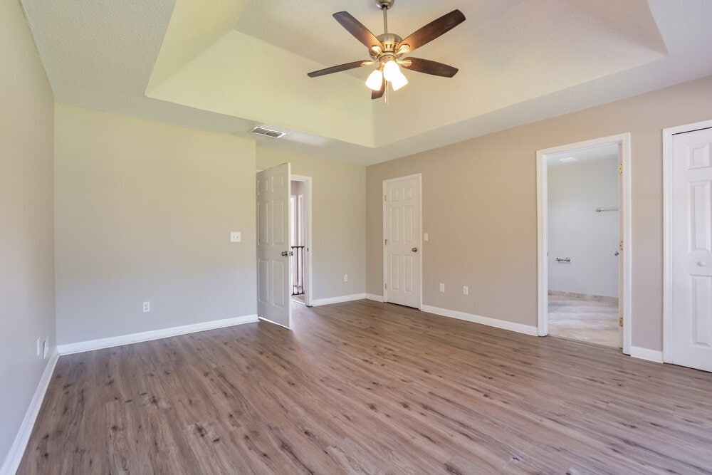 Building Photo - 2233 Grand Tree Ct