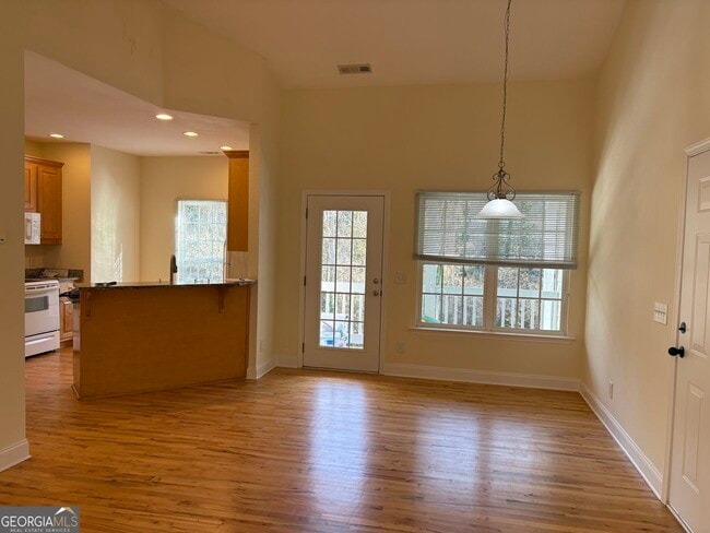 Building Photo - 74 Lockerbie Ct