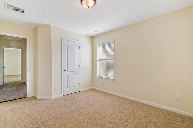 Building Photo - 26218 Riley Glen Dr