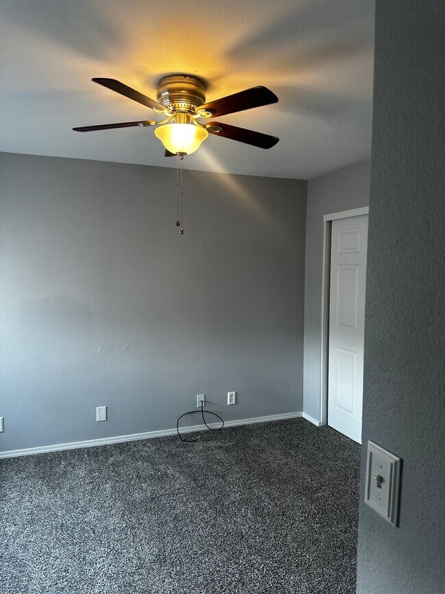 Building Photo - 4517 Park Rose Cir