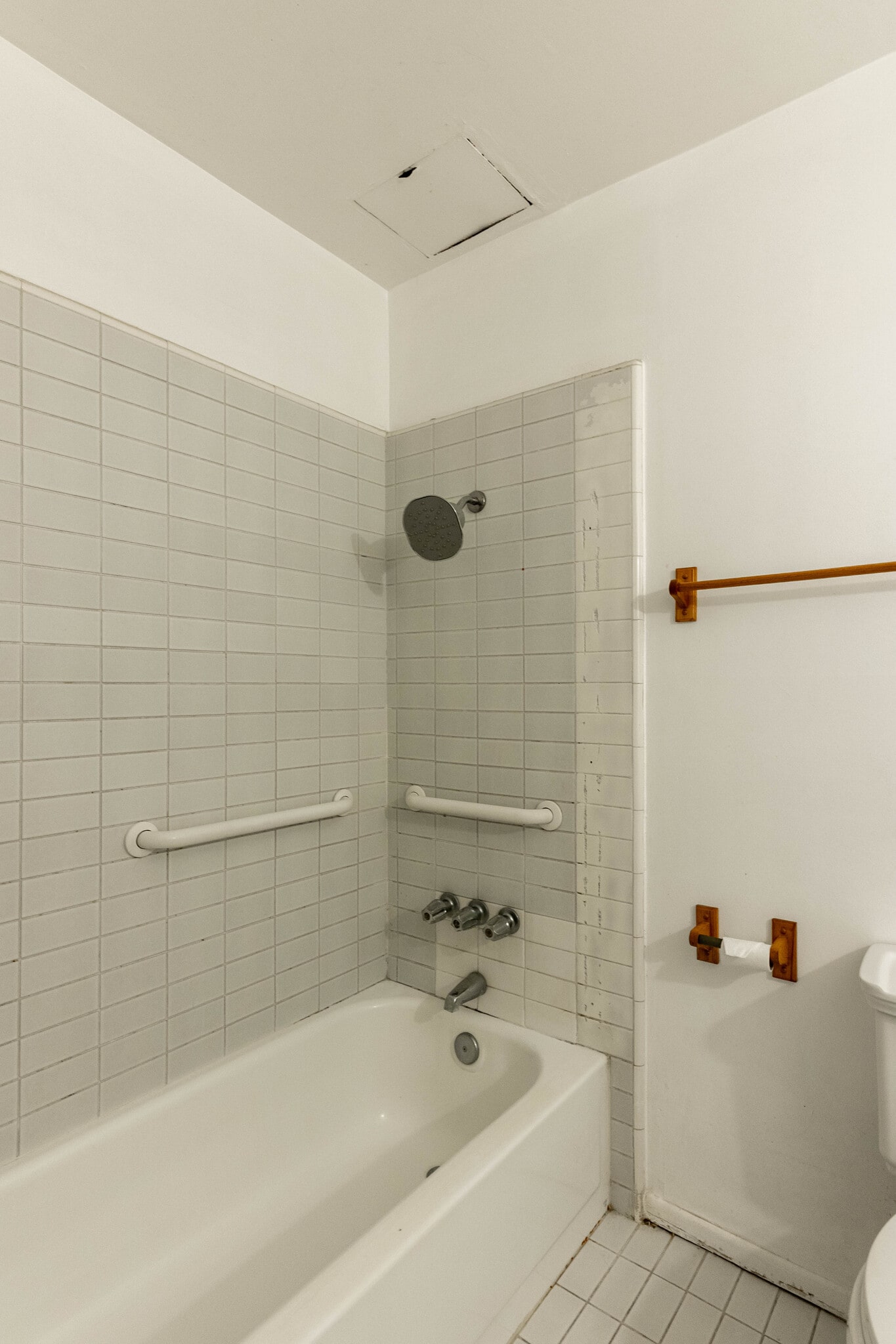 Building Photo - 5125 Harold Way