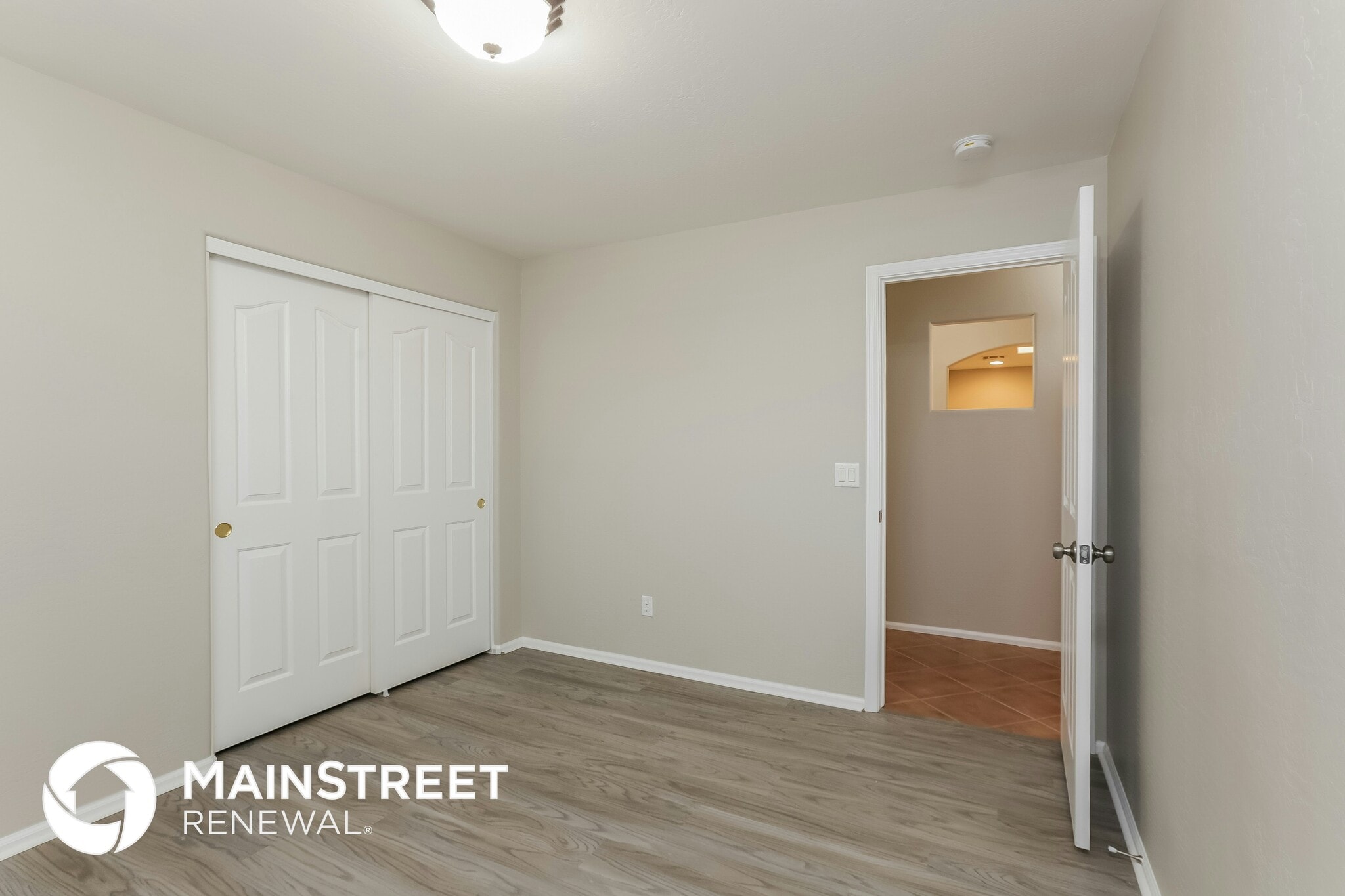 Building Photo - 17406 W Mohave St