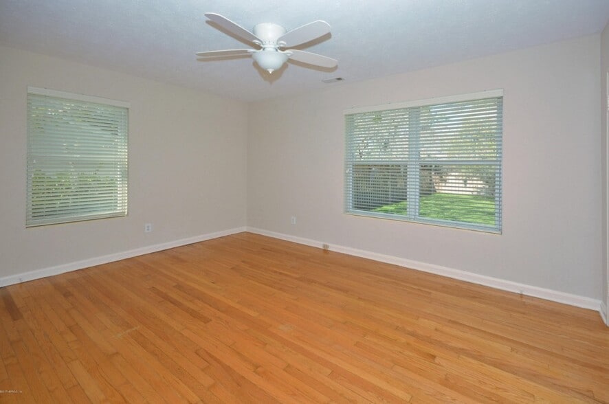 Building Photo - 4396 Gadsden Ct