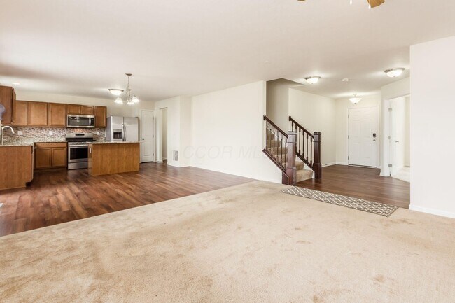 Building Photo - 8842 Conestoga Valley Dr