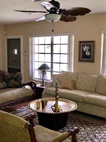 Building Photo - 631 Linnet Cir