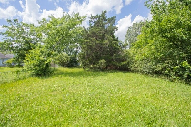 Building Photo - 3104 Kinwood Dr