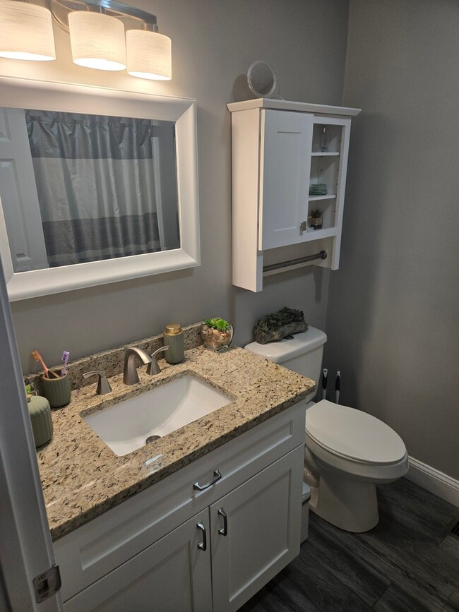 Building Photo - 182 Danielle Dr