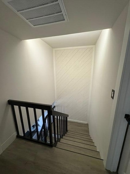 Building Photo - 303 Arabian Rd