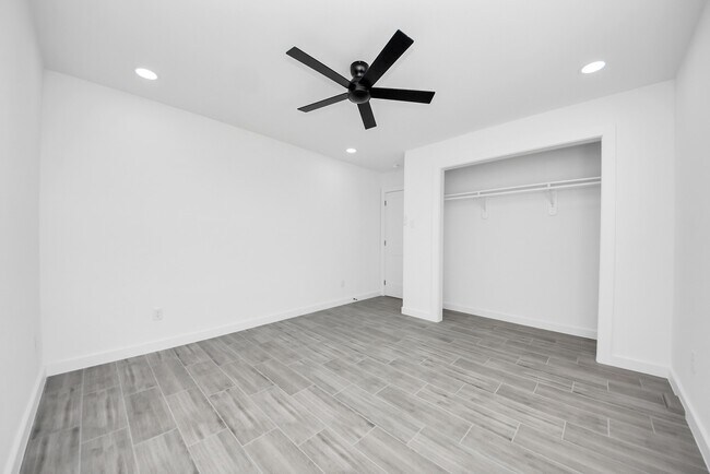 Building Photo - 2796 Harrison Rd