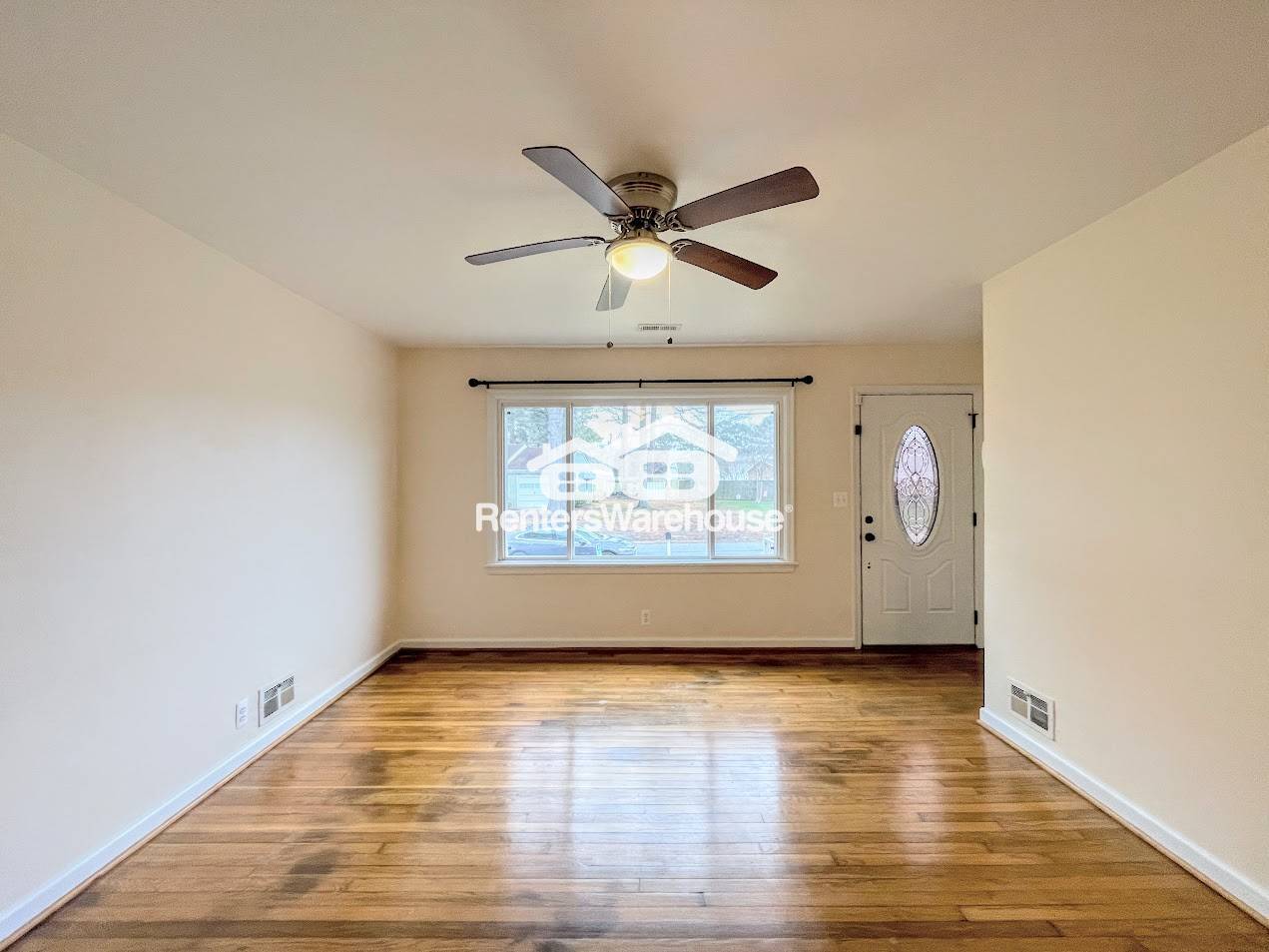 Building Photo - 528 Plantation Dr