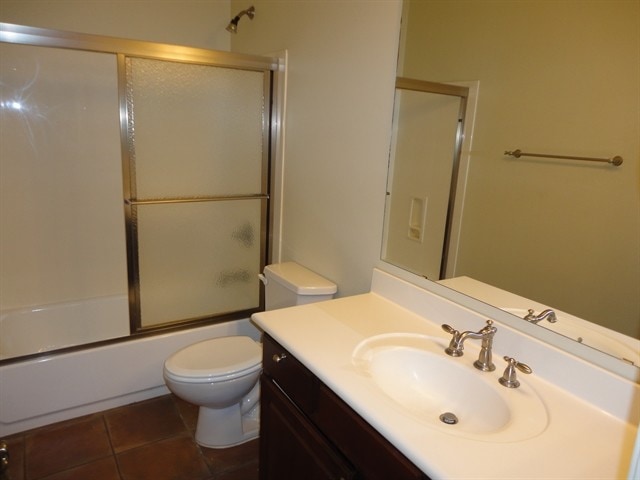 Building Photo - 3075 S Ashley Dr