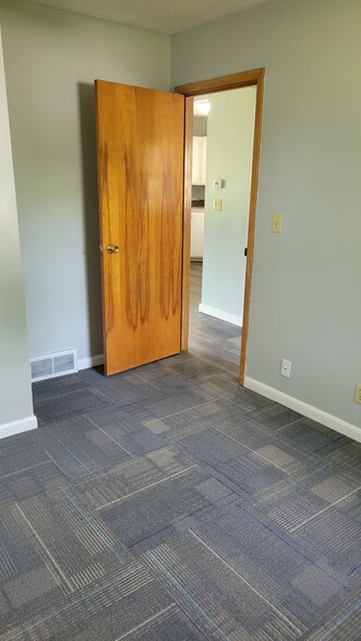 bedroom 1 - 5050 Dudley St