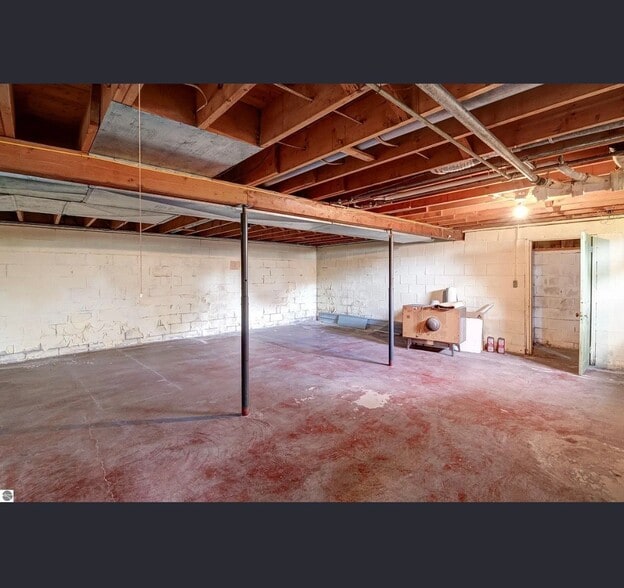 Building Photo - 10151 E Grandview Rd