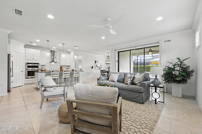 Building Photo - 225 Sweet Pne Trl