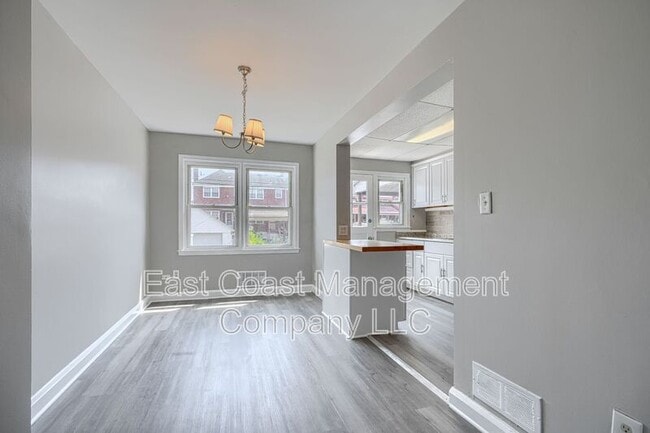 Building Photo - 2230 Coralthorn Rd