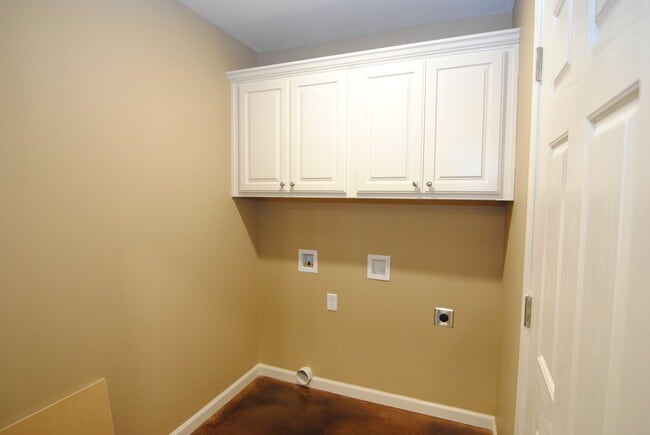 Building Photo - 3/2 Open Floor Plan, One Level in Sherwood